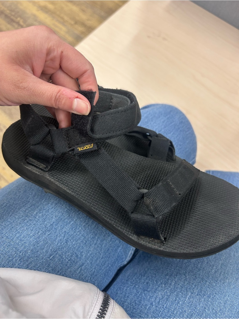 Black Women's Teva Sandals - Picture 6 of 7
